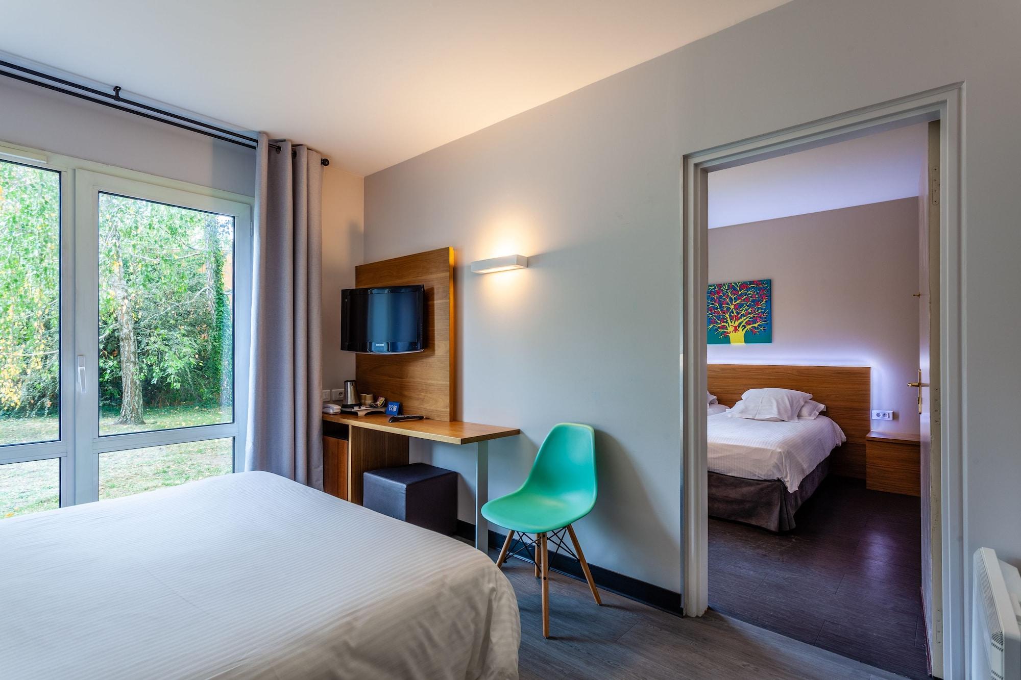 Hotel Full Colors Craponne エクステリア 写真