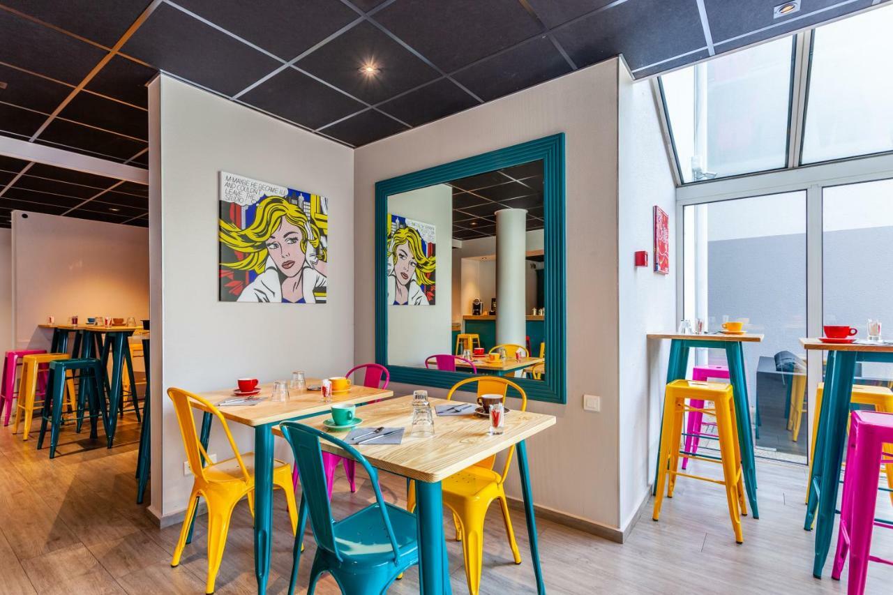 Hotel Full Colors Craponne エクステリア 写真